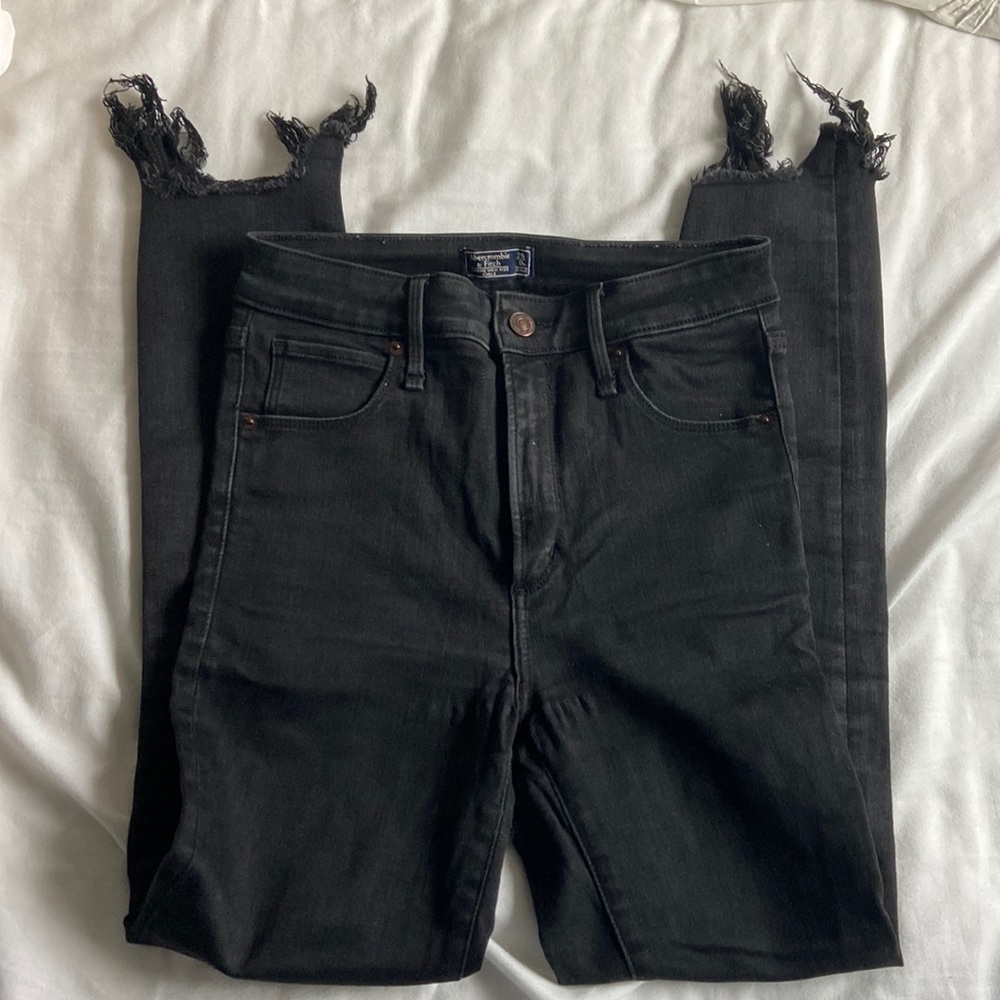 Abercrombie Simone High Rise Ankle Black Skinny Jeans with raw hem